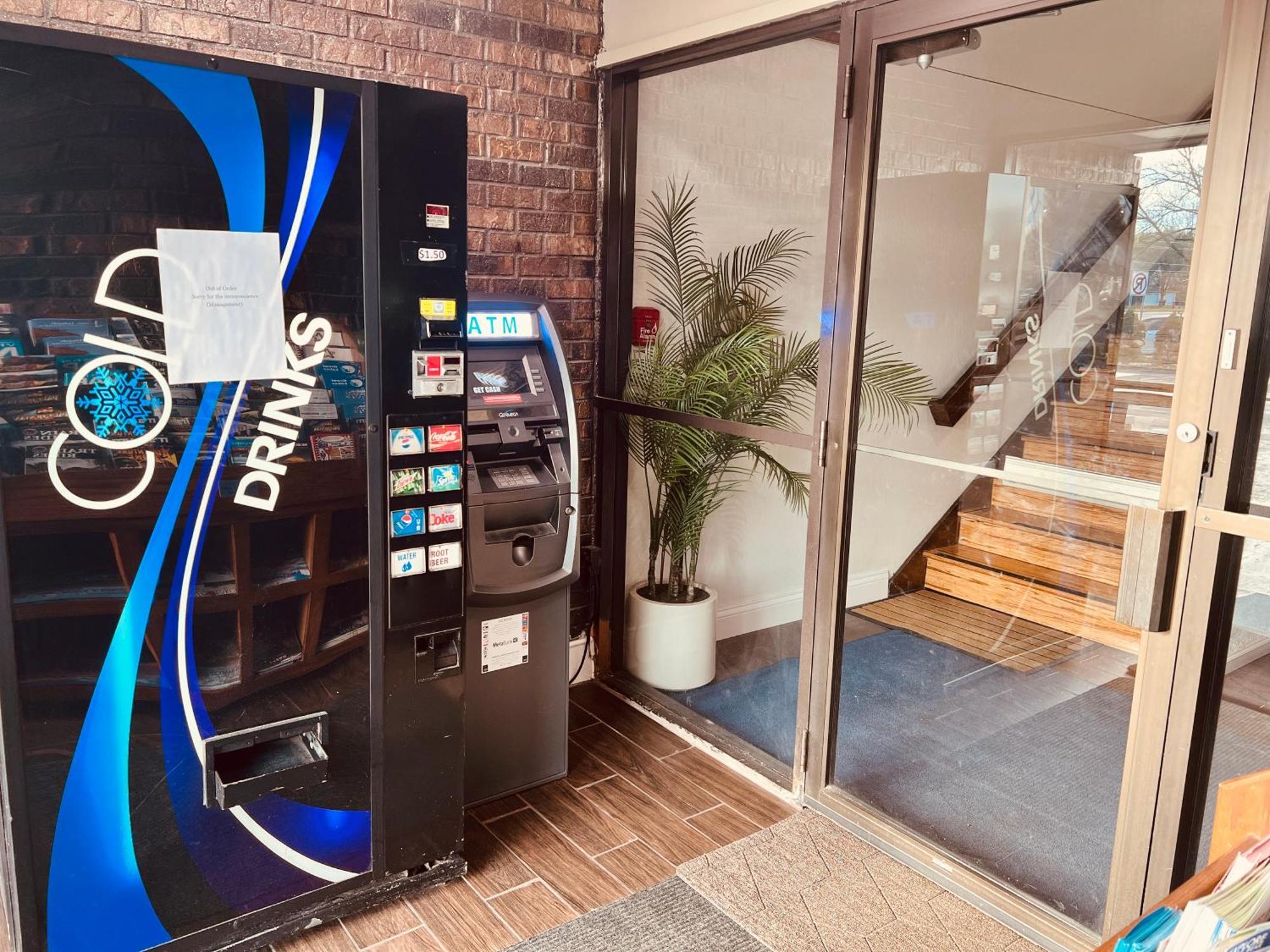 トラベロッジ バレーフェア シャコピー エクステリア 写真